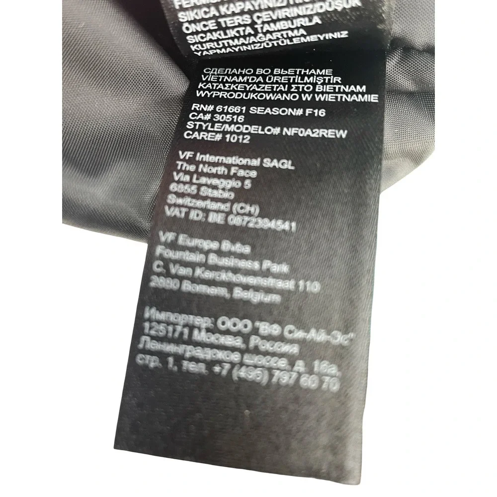 The North Face Jacket NF0A2REW Large Green NWOT